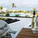 8 - Caleta Campos
